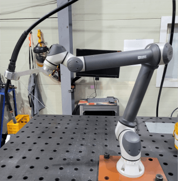 [중고로봇] RB3-1200E(CO2 용접기 포함)