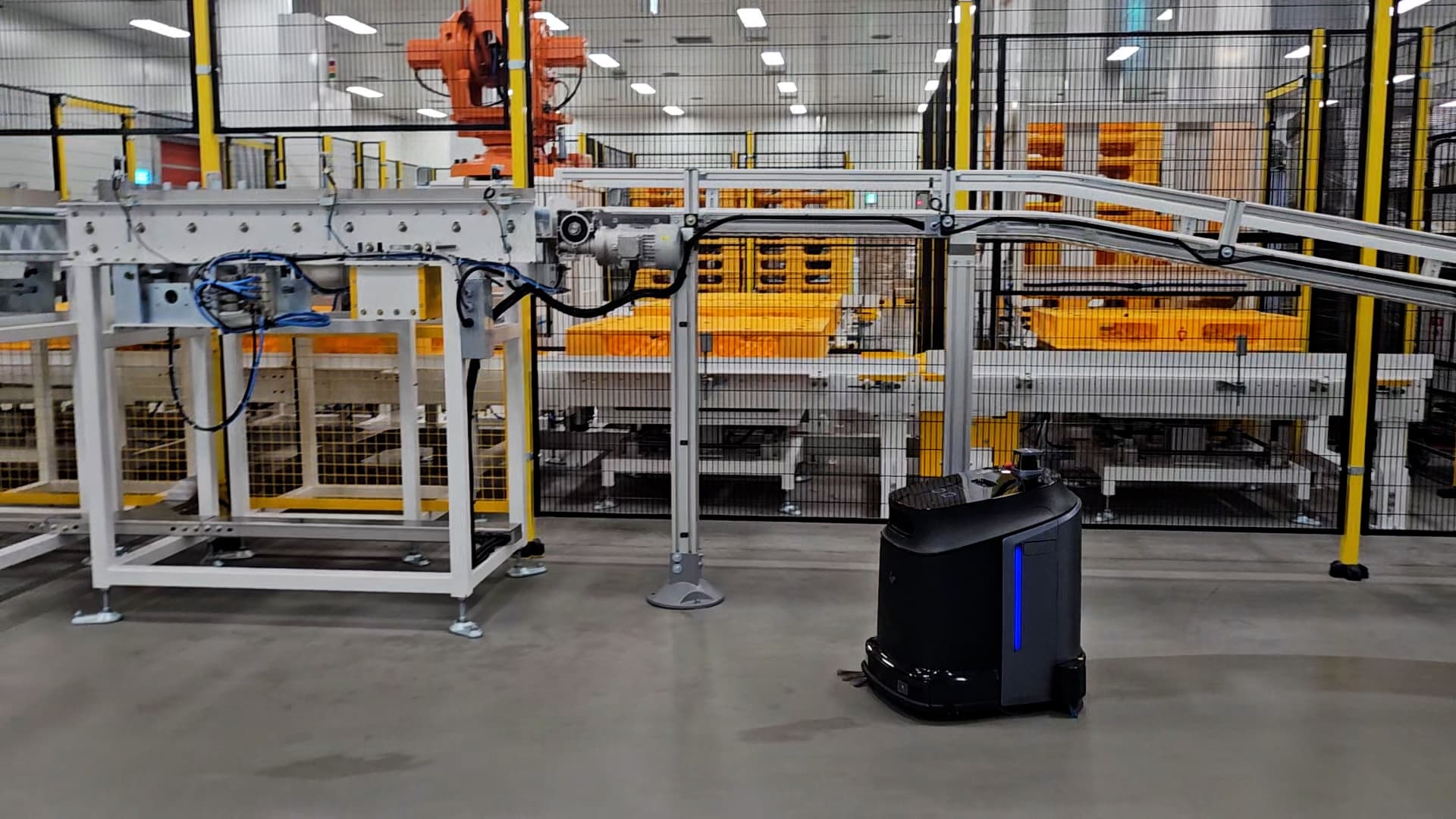 신전떡볶이 위생 관리, 산업용 청소로봇이 책임진다! 😎